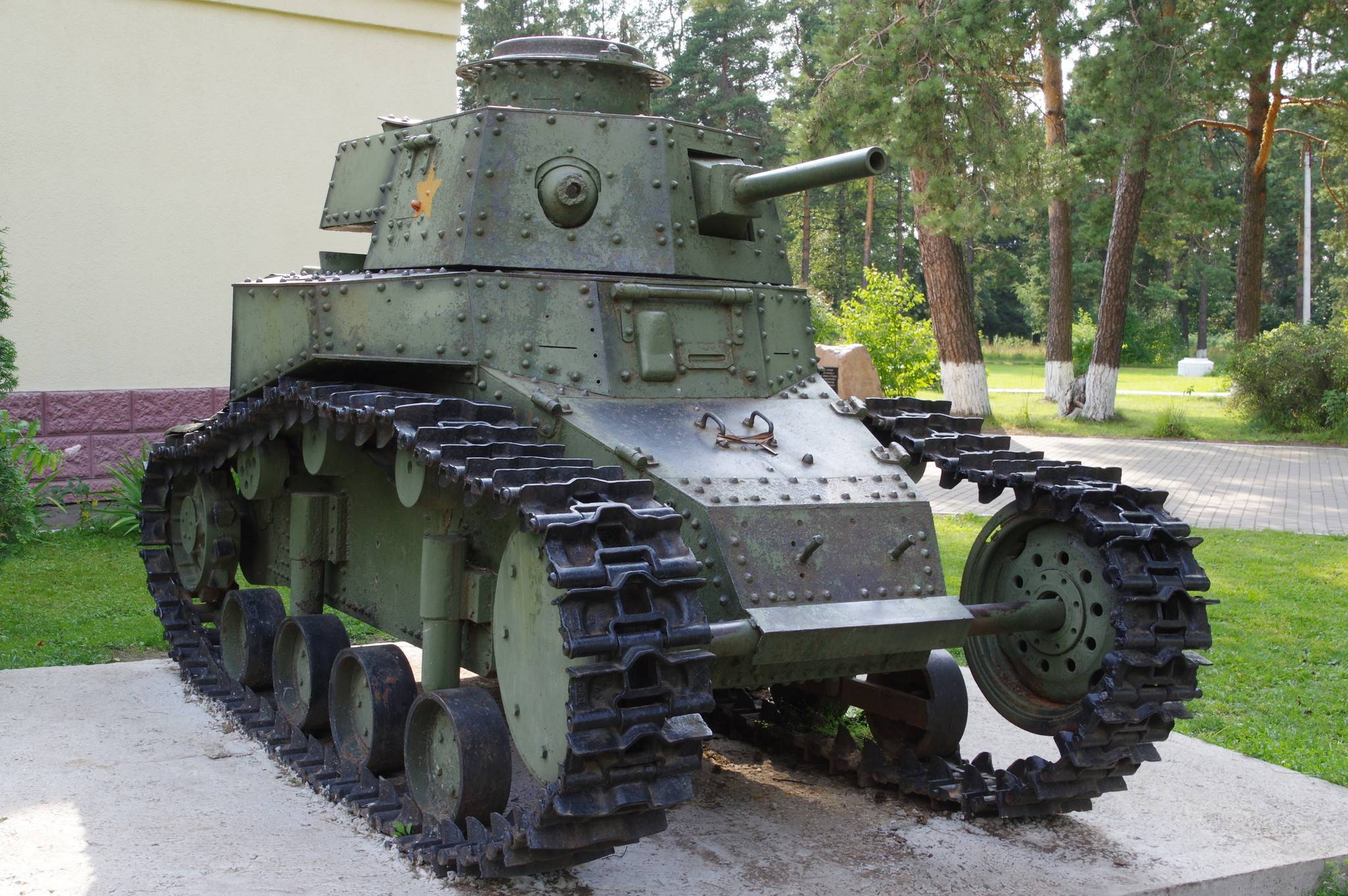 Танк МС-1 (Т-18) — одна из первых машин советского танкостроения