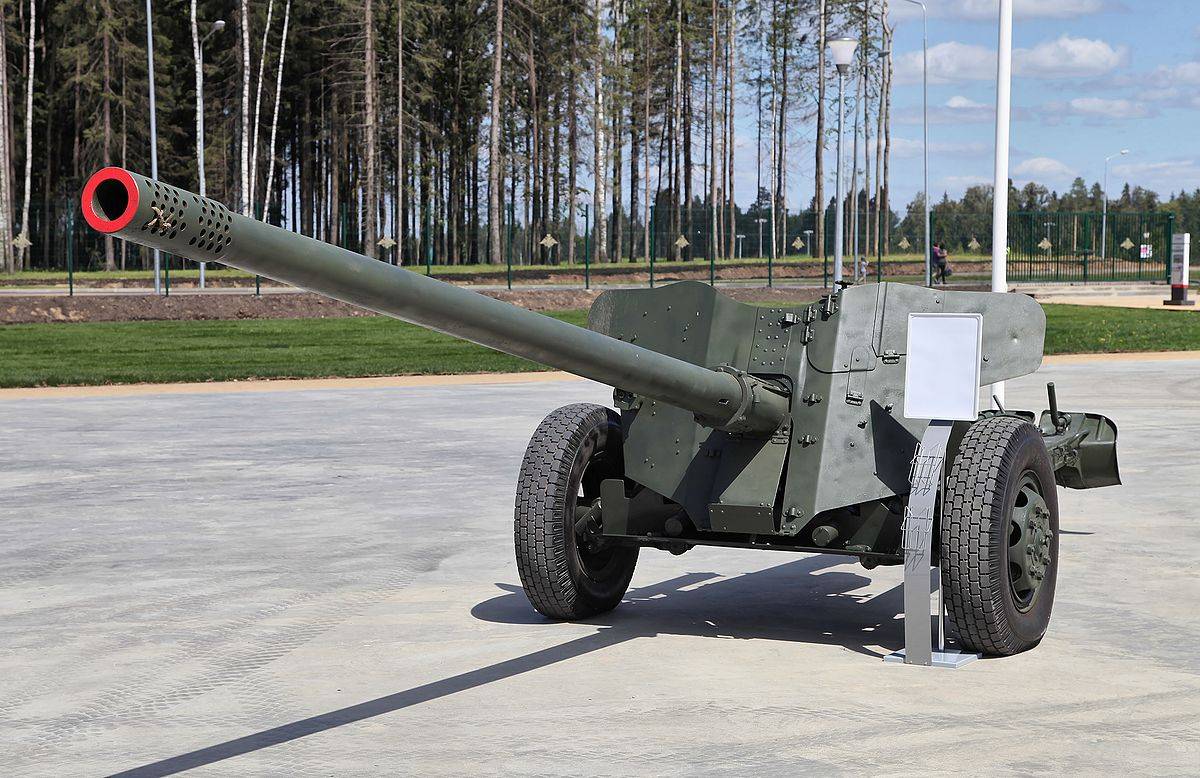 100-мм противотанковая пушка мт-12 — викивоины — реальная и вымышленная военная история