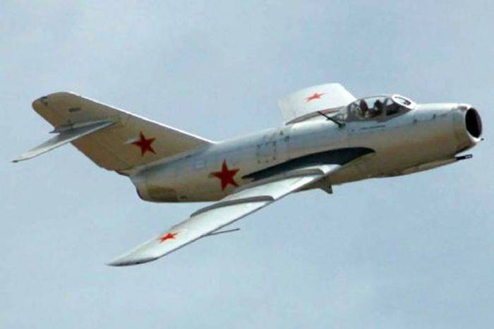 Миг-15 военная авиация » мир самолетов. все самолеты мира подробный ресурс о авиации
