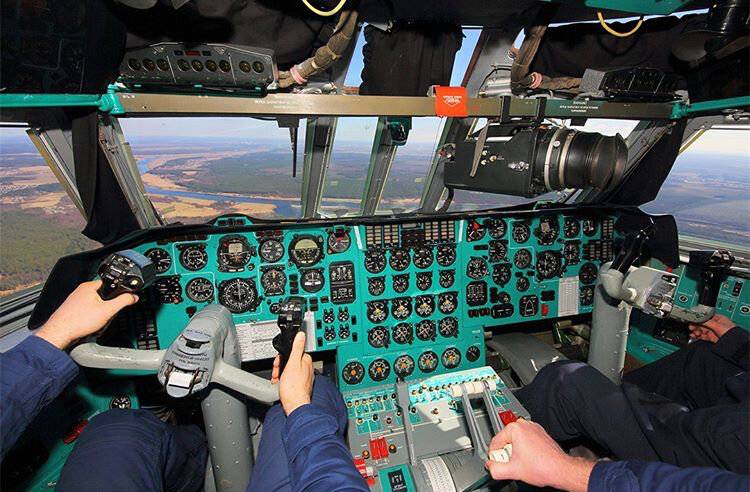 Обзор самолета ил-80: история и технические характеристики