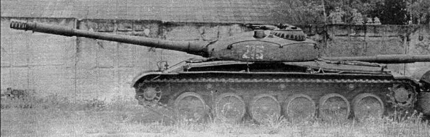 Первый в мире танк с гладкоствольной пушкой — советский т-62