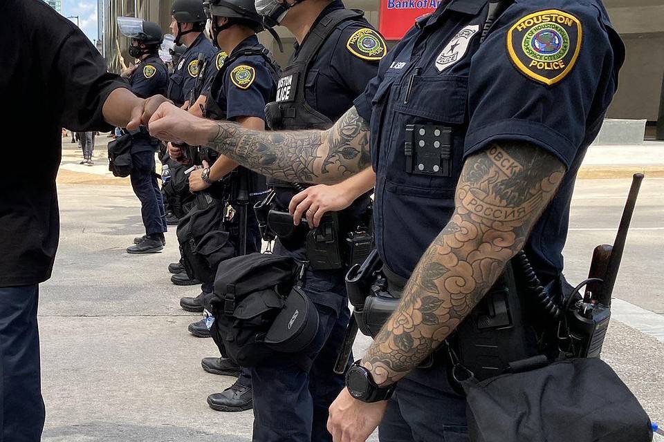 Русский полицейский в США тату