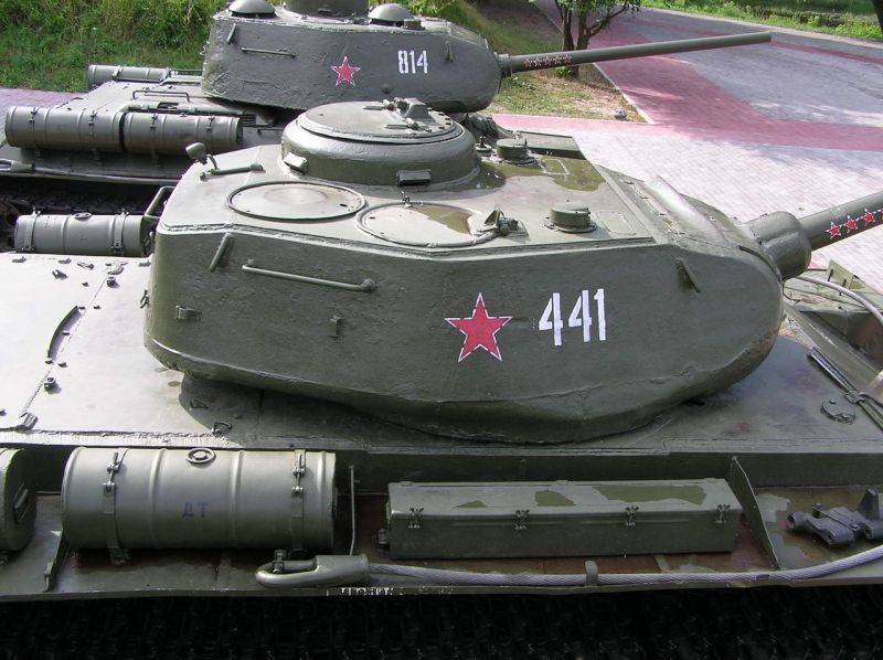 Танк Т-44 – предвестник новой эпохи