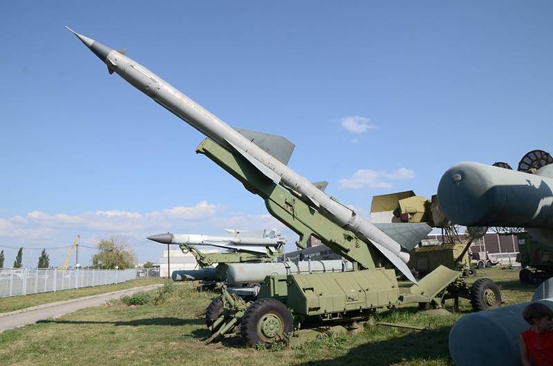 Pipl • 11 декабря 1957 года был принят на вооружение зрк са-75 "двина"