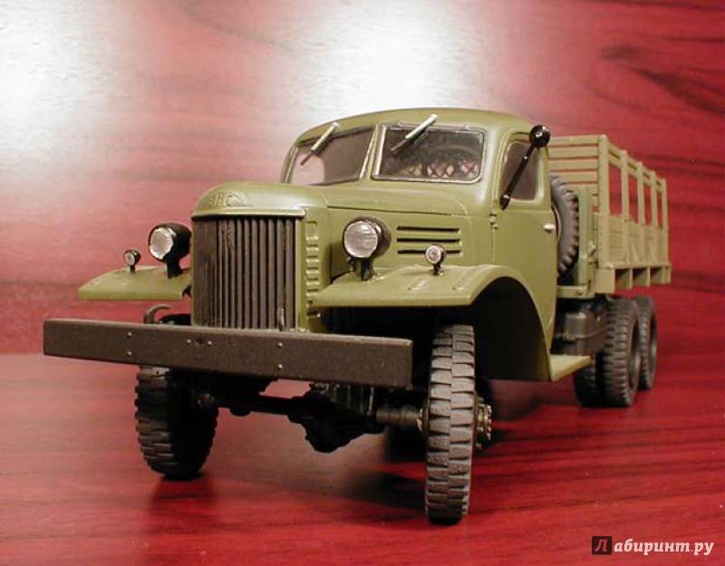 Грузовой автомобиль зис-151 на страже военных и хозяйственных нужд