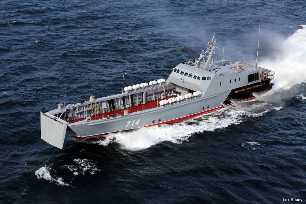 Транспортно-десантные катера проекта 21820