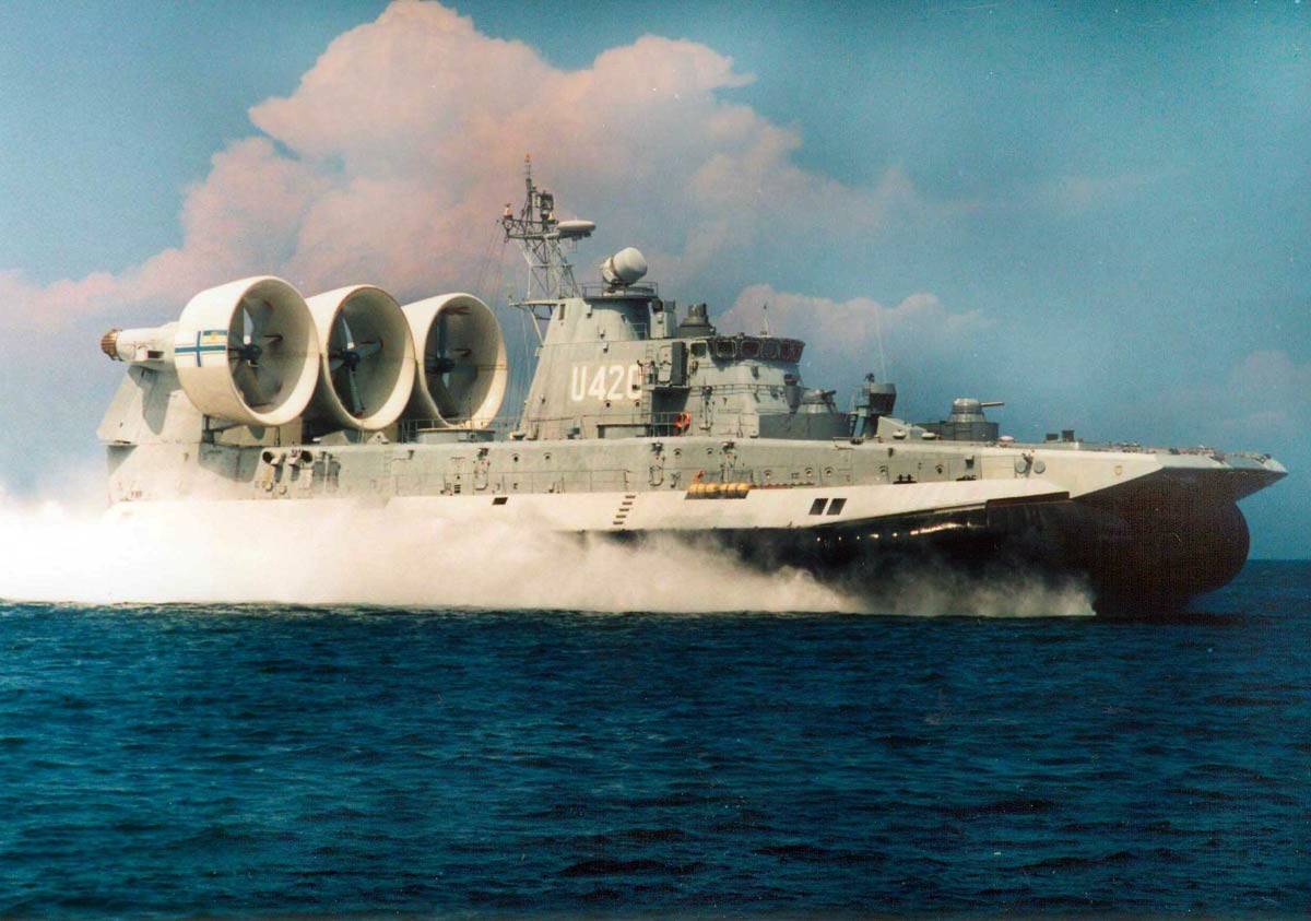 Американцы восхитились российским десантным кораблем «зубр» на воздушной подушке