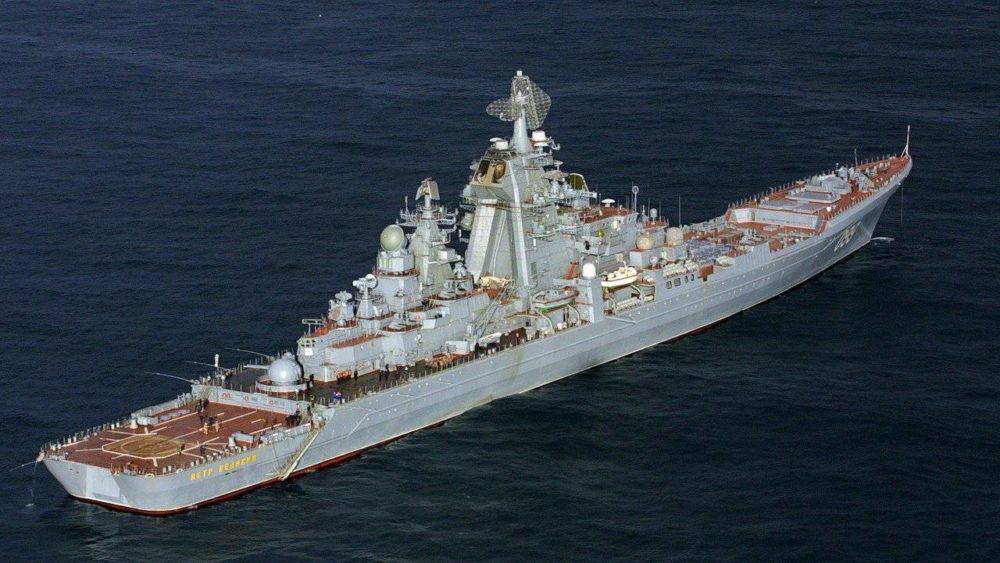Ракетный крейсер «Пётр Великий» — флагман российского Северного флота