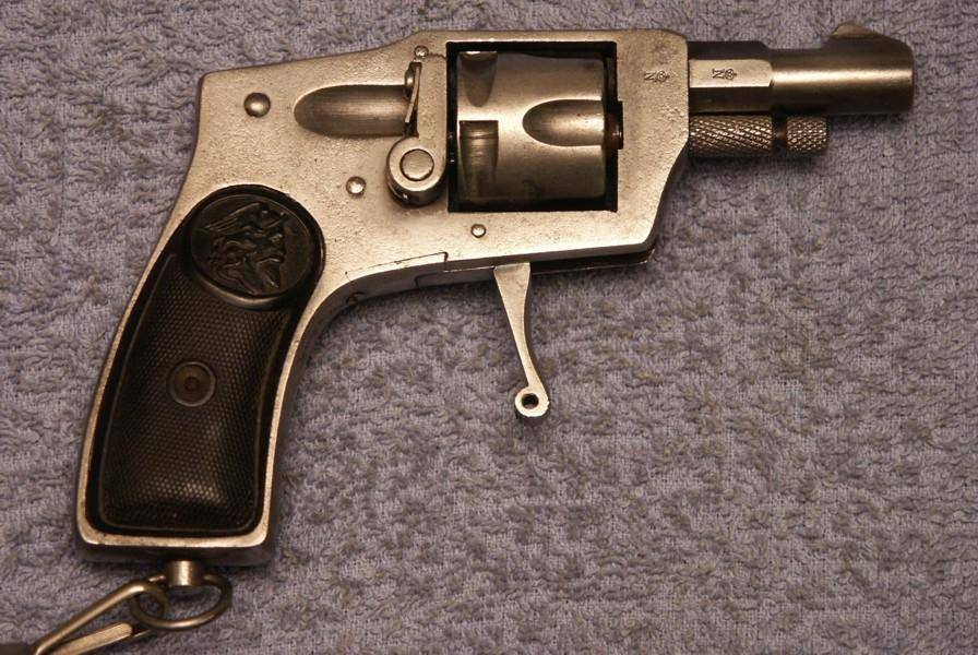 Револьвер бульдог (веблей) 44 калибра: чертеж, конструкция, исторические факты