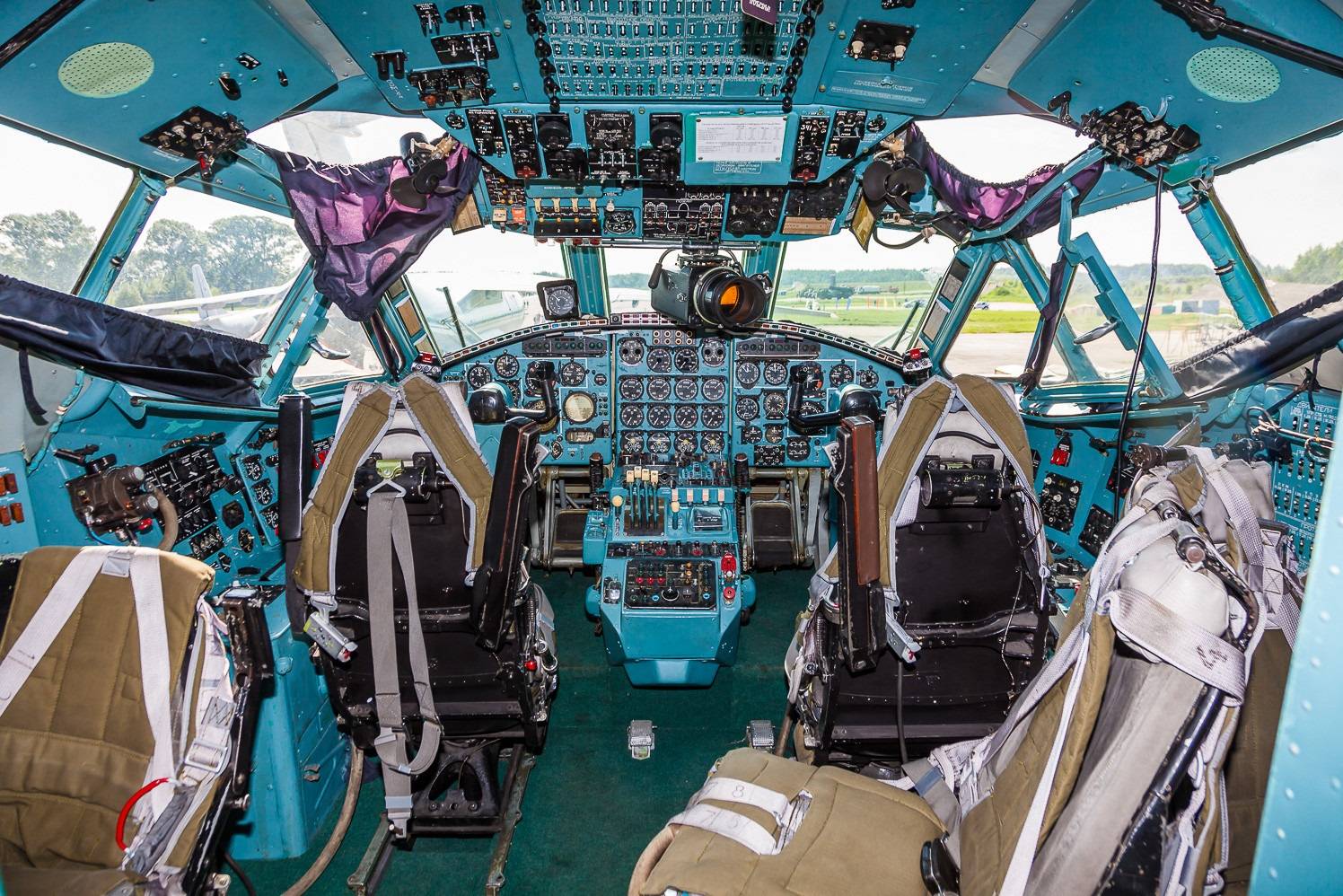 Самолет ан-22 "антей": фото, характеристики