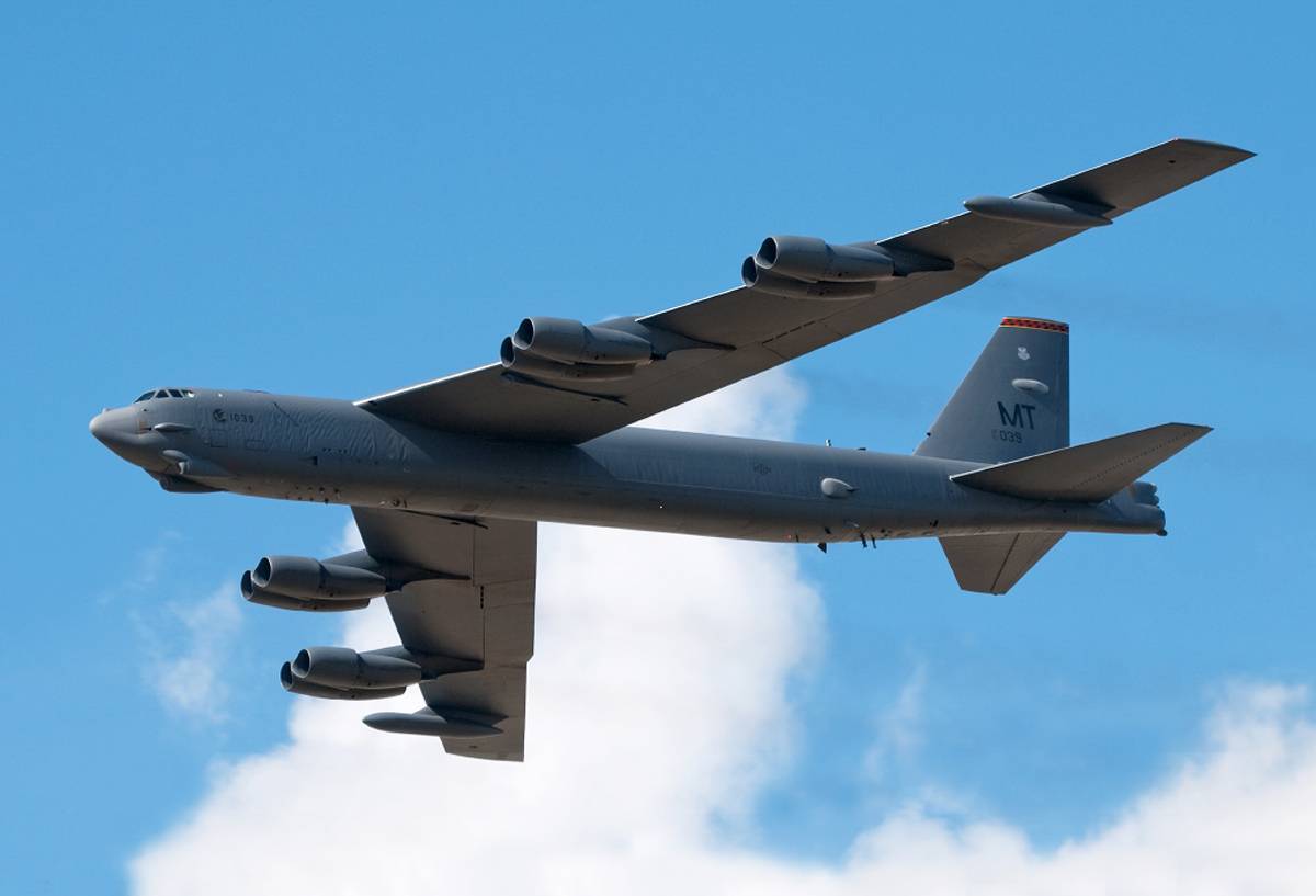 Boeing b-52 stratofortress: характеристики, обзор самолета