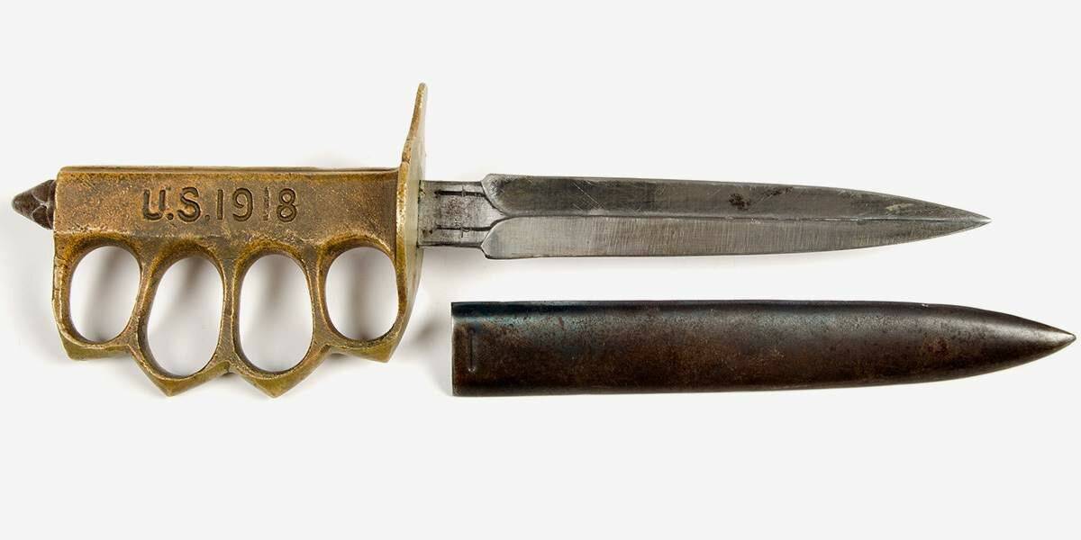 Траншейный нож — самое известное окопное холодное оружие двух мировых войн