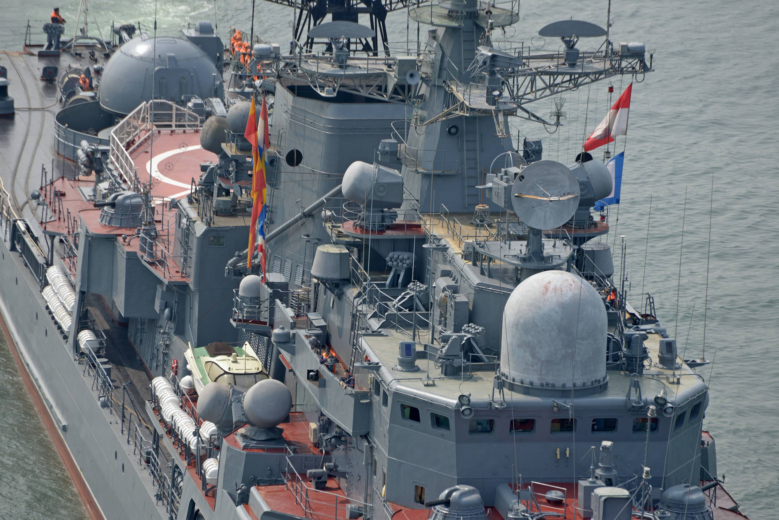 Лагард а. эсминцы проекта 956. противостояние «сарыча» и «спрюенса»