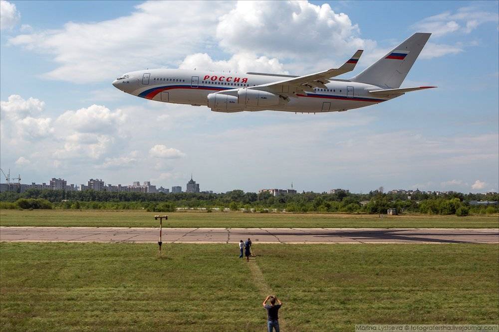Надежный и безопасный: почему на ИЛ-96 летает только Президент?
