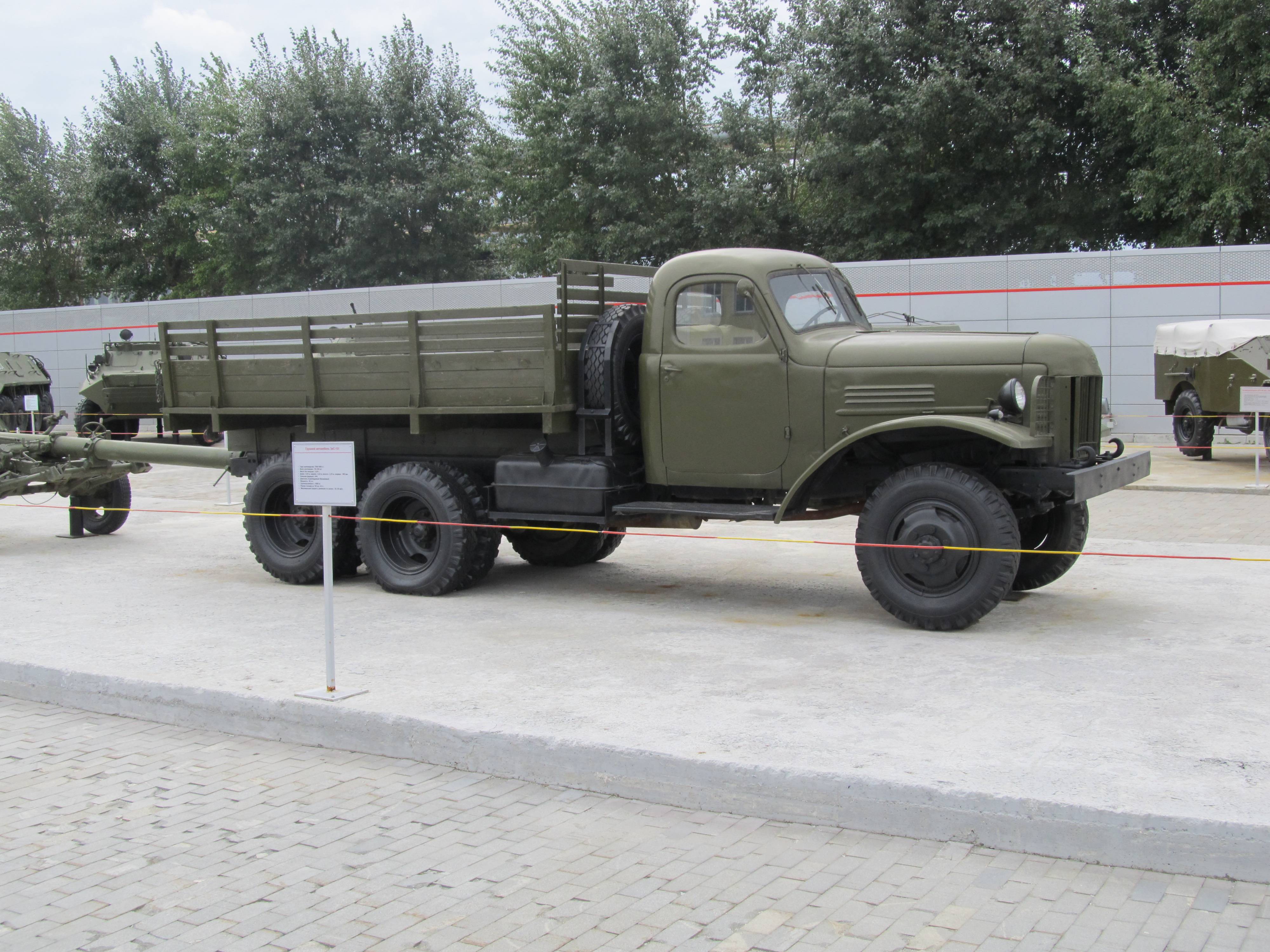 Военное оборудование на шасси зис-151. автомобили советской армии 1946-1991