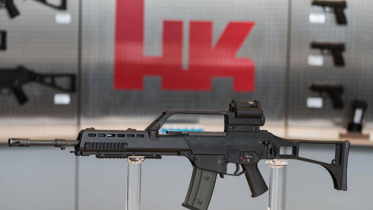 Штурмовая винтовка specna arms h&k g36с (sa-g12 ebb (bk))