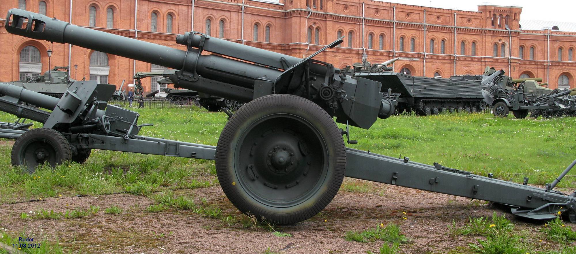 Реферат 152-мм гаубица образца 1943 года (д-1)