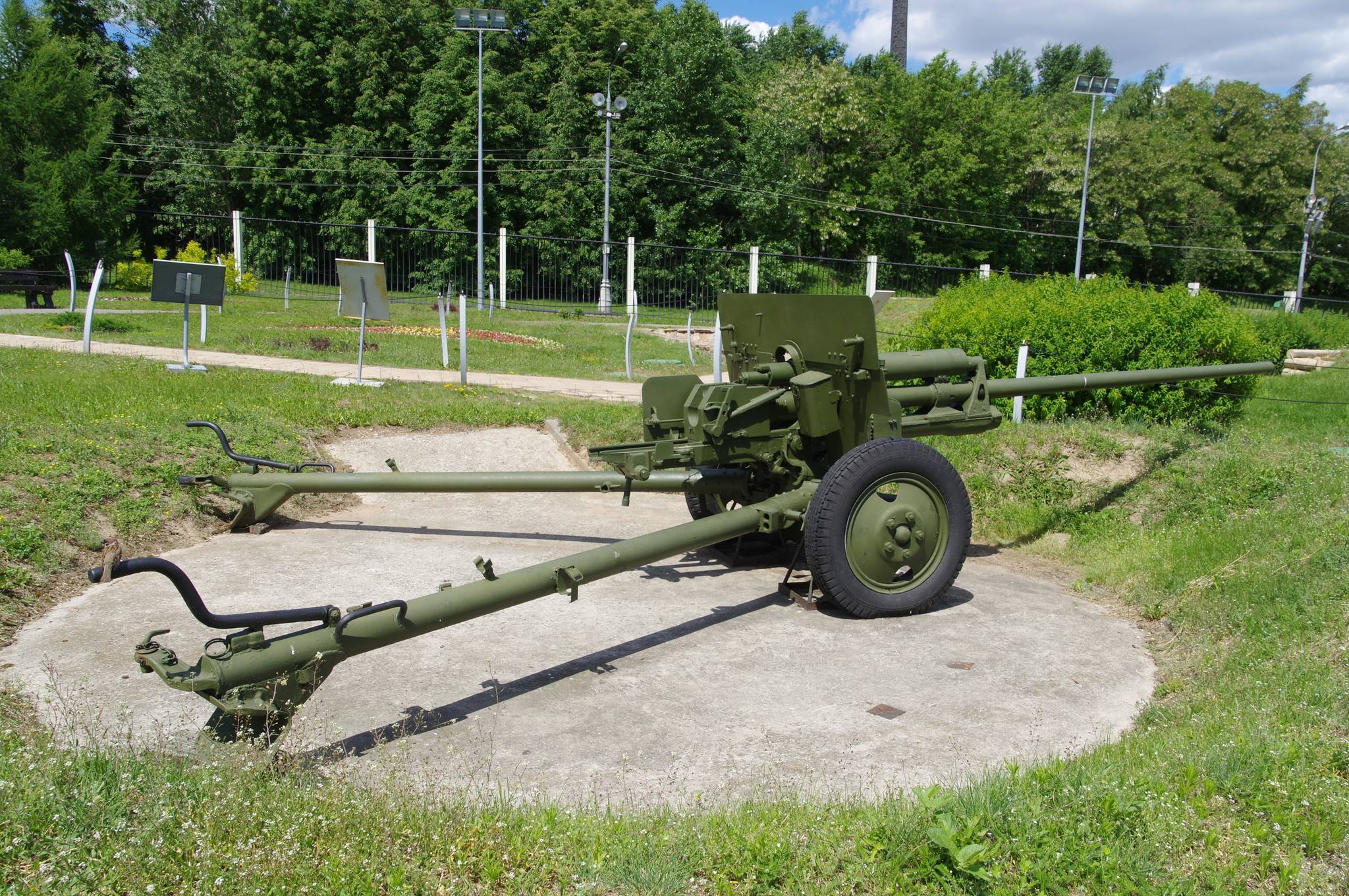 Зис-2: 57 мм пушка, противотанковая, тактико-технические характеристики, боевое применение, история создания