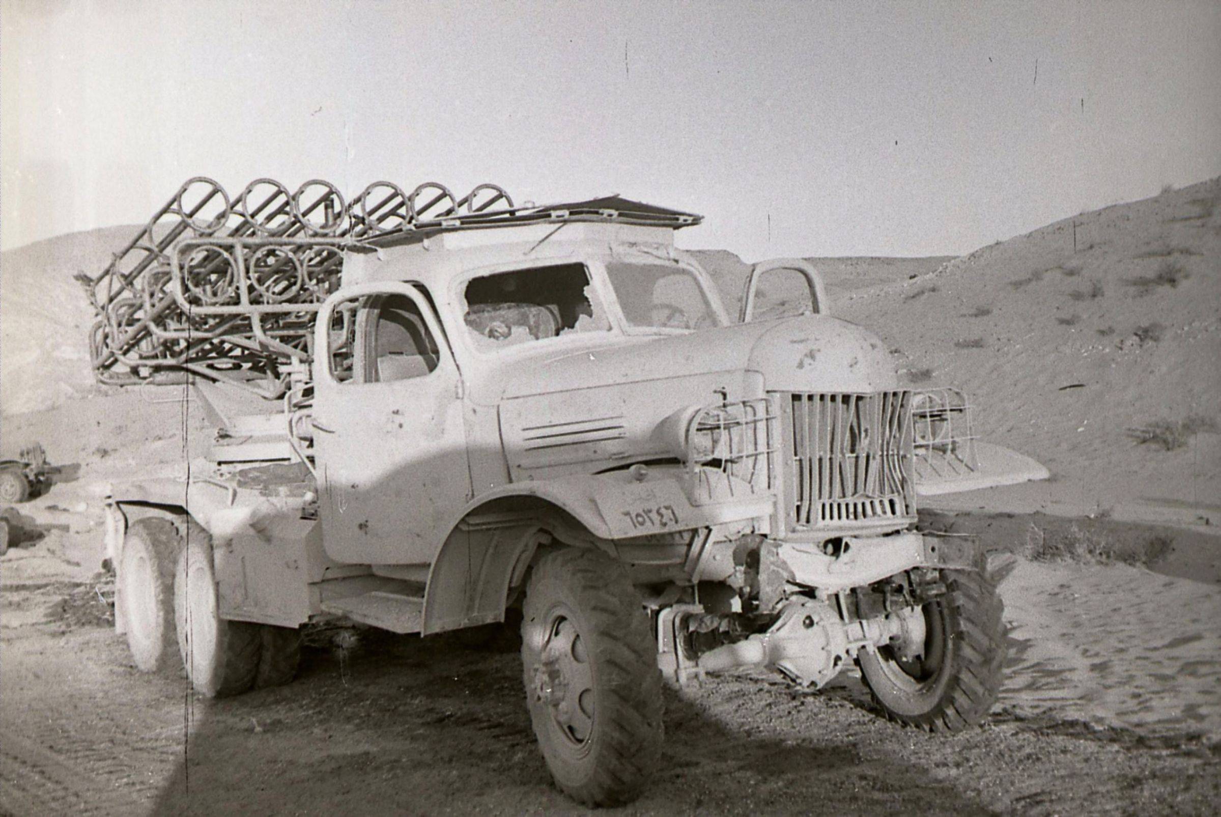 Зил-157 серийный грузовой автомобиль ссср