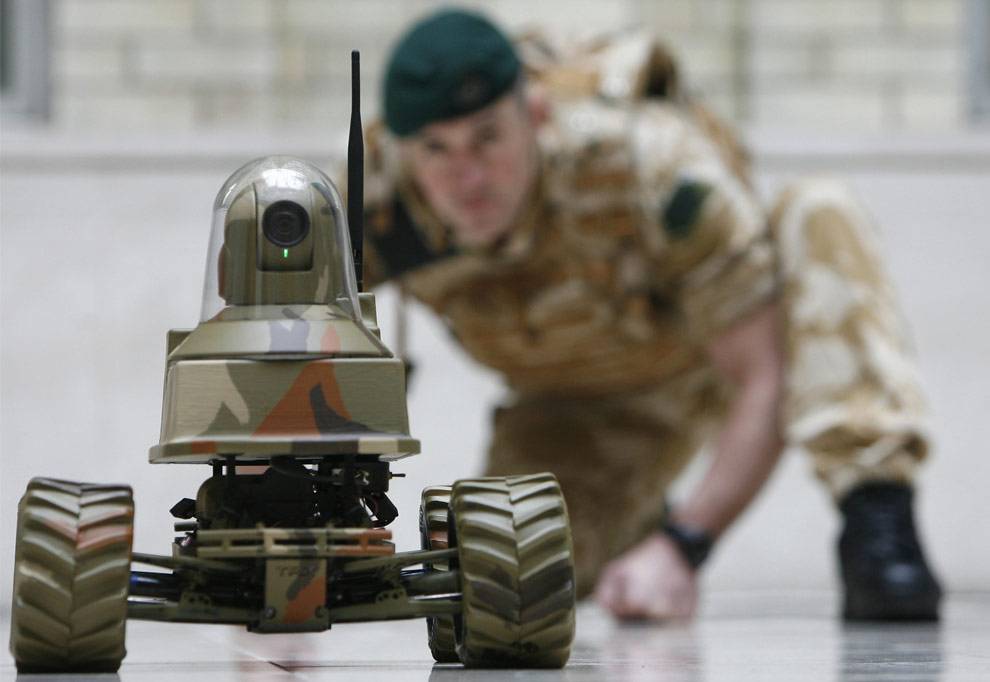 Универсальные солдаты: кому нужна этика робототехники в эпоху военных роботов