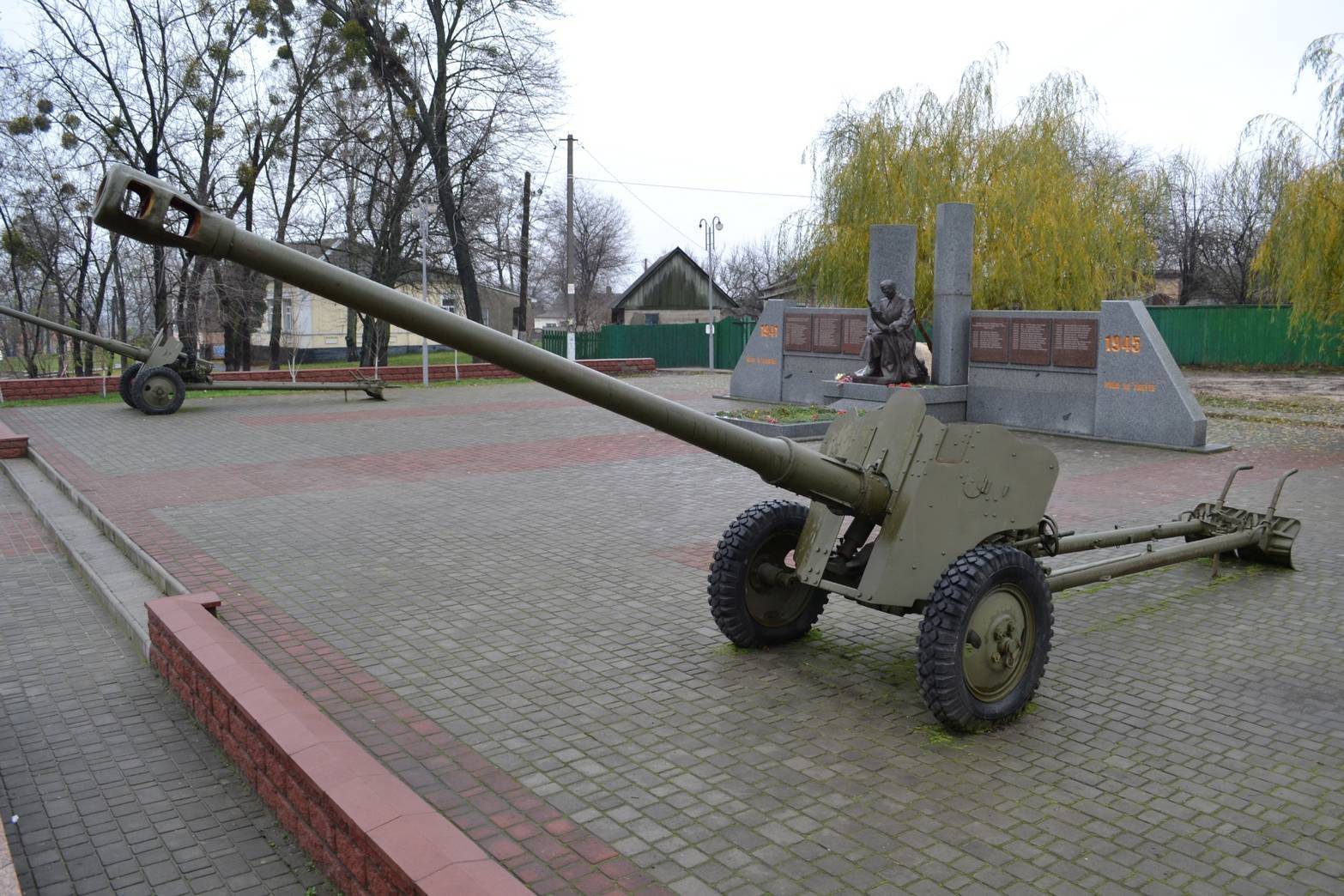 85-мм противотанковая пушка д-48. ссср