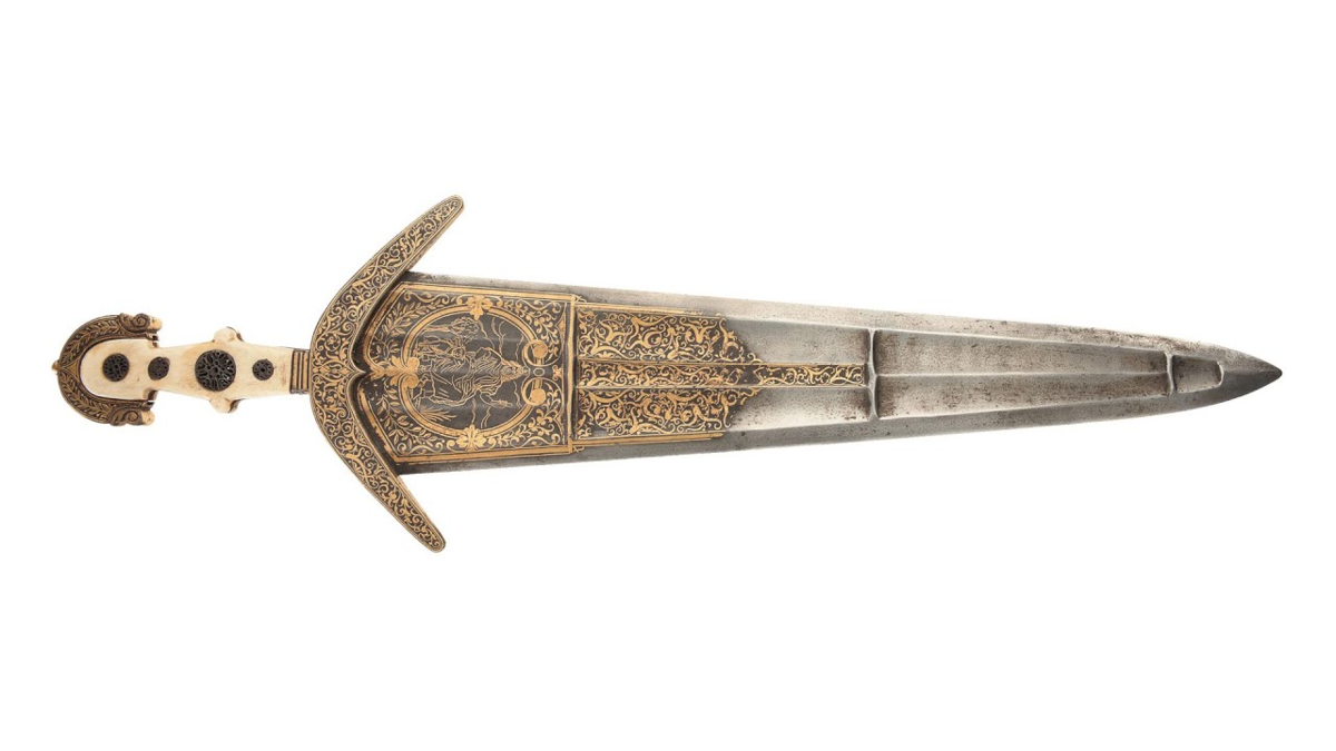 Чинкуэда или чинкведеа - итальянский «божественный» меч.