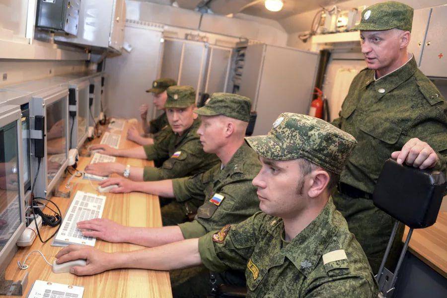 Назначение войск связи РФ, профессия военный связист