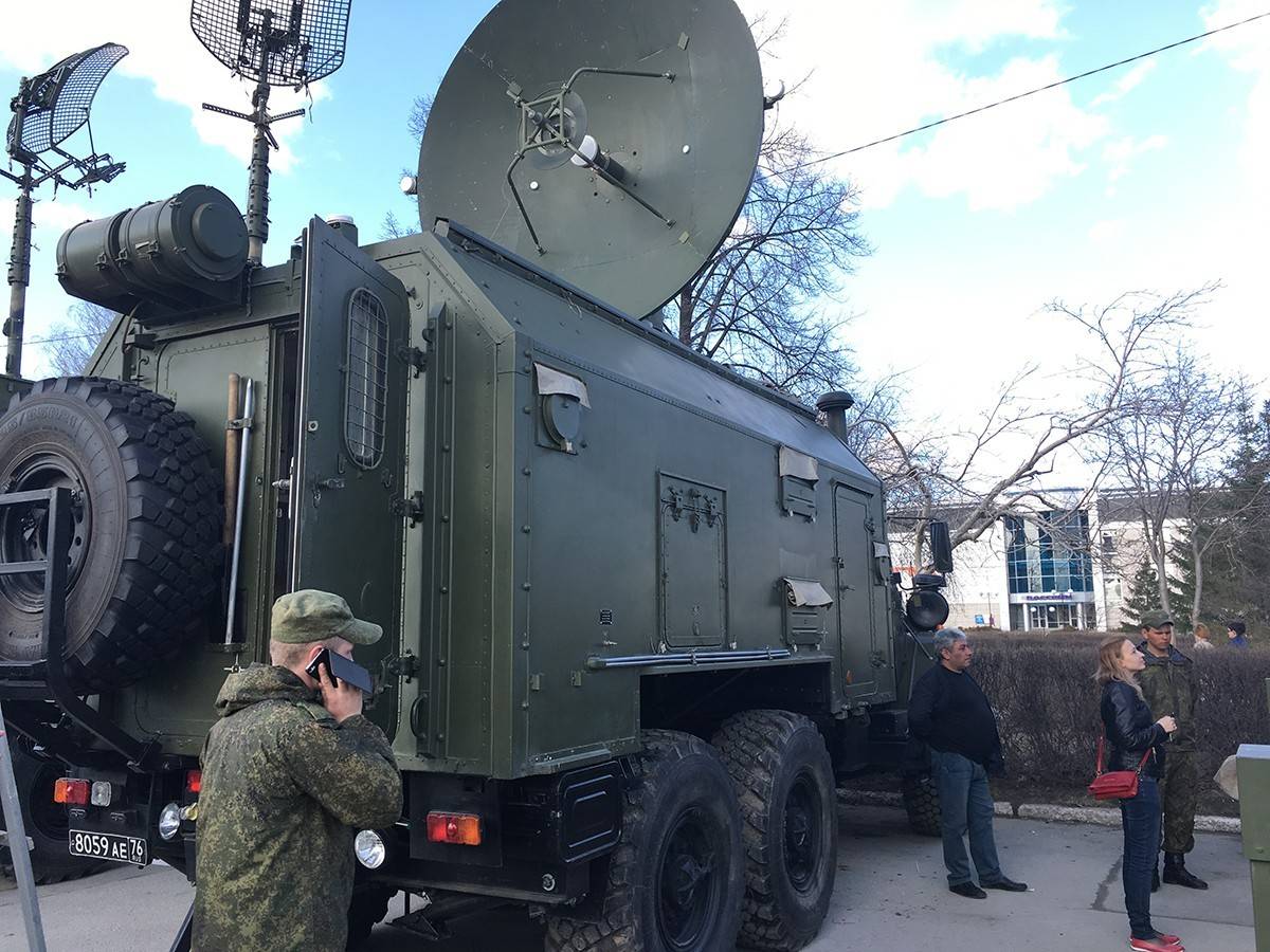 «устойчивые сети»: как совершенствуется радиорелейная техника подразделений связи российской армии — рт на русском