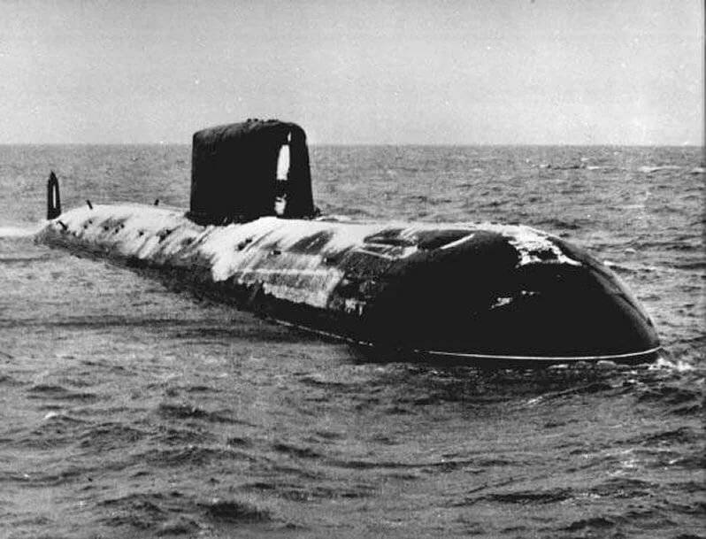 «для нас атомная подводная лодка - как ребёнок. мы выпускаем её в опасный мир, её нужно собрать, вывести на воду, научить ходить, дышать»