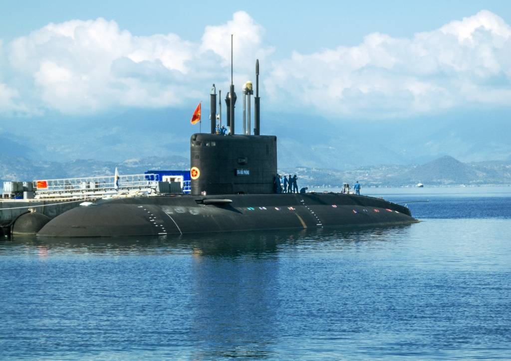 Ящик пандоры  – «подводные ракетоносцы»: как новые субмарины проекта «варшавянка» усилят вмф россии