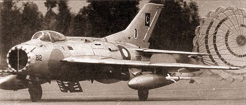 Миг-19. фото и видео, история, характеристики самолета