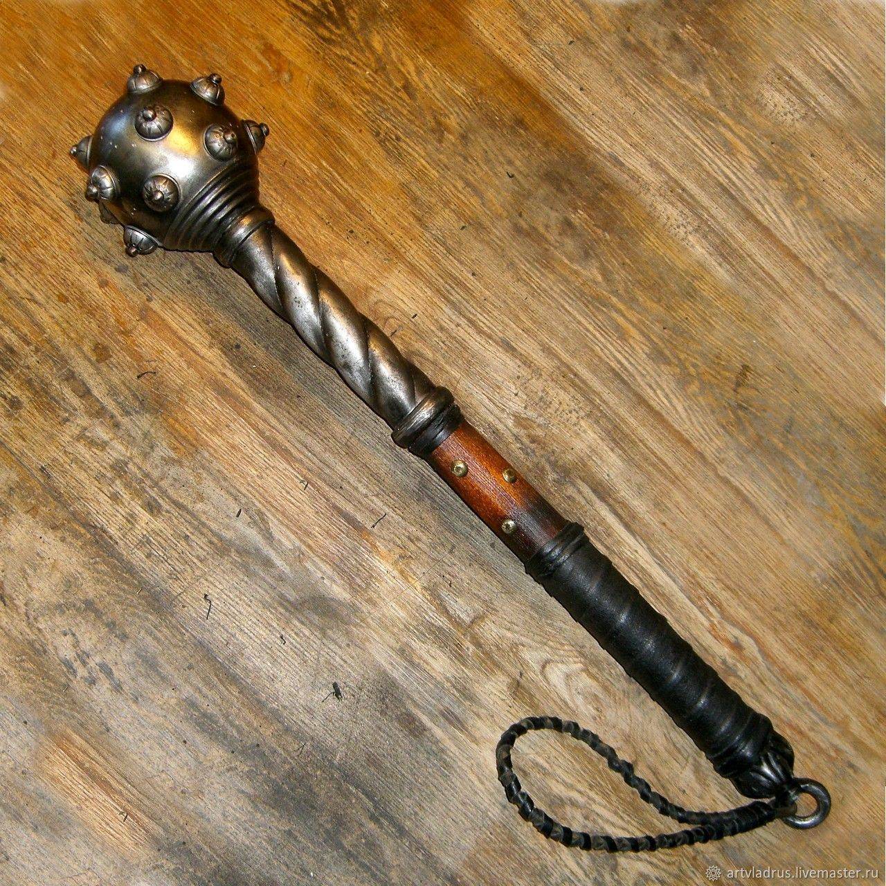 Палица - боевая дубина, холодное оружие древности, виды и характеристики, отличия от булавы, размеры и масса, как применялась и использовалась