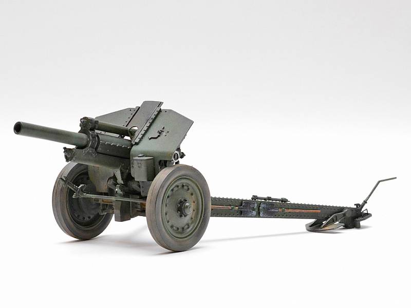 Артиллерия, крупный калибр: 122-мм гаубица образца 1910/30 гг.