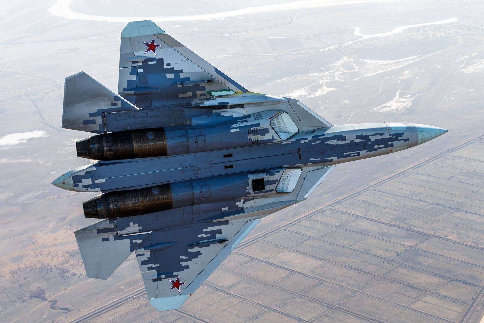 Су-57 — новый истребитель пятого поколения (11 фото + 1 видео)