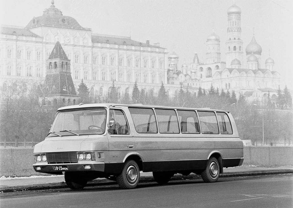 Легендарный автобус зил-118 «юность»