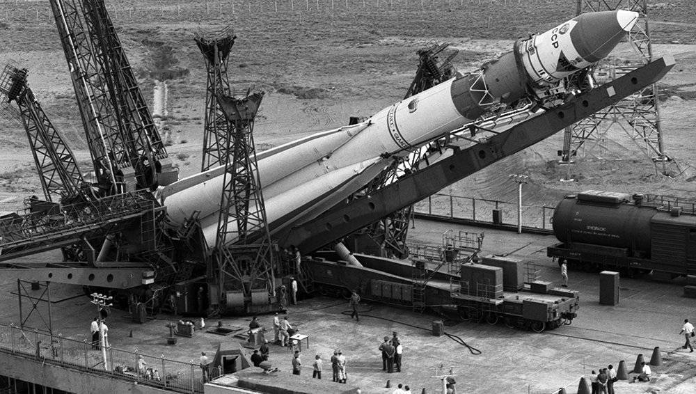 Российская тяжелая межконтинентальная баллистическая ракета рс-28 "сармат" (грау 15а28, нато ss-x-30)