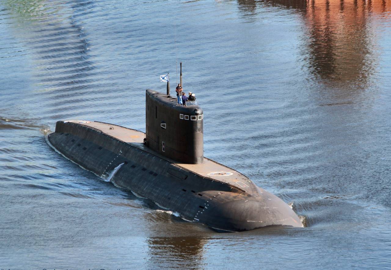 Варшавянка дизельная подводная лодка (дпл) проекта 636 и 877: история создания, вооружение