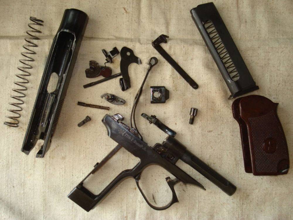 Травматический пистолет пм-т - переделка знаменитого макарова, изменения в конструкции и используемые боеприпасы, характеристики, преимущества и недостатки, советы по уходу