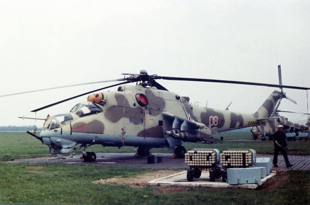 40 лет легендарному боевому вертолёту ми-24 (часть 2) модификации а, б и д
