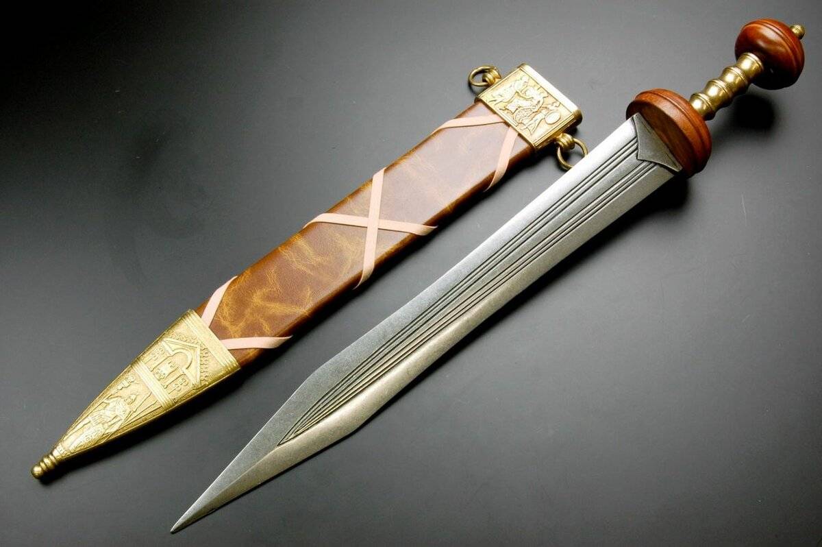 Короткий меч - гладиус