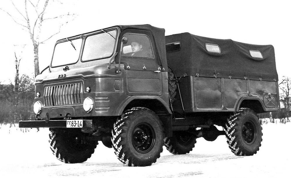 Грузовик-вездеход ГАЗ-62 4х4