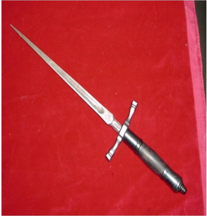 Орудие японских императоров — нож танто: описание, как сделать деревянную версию