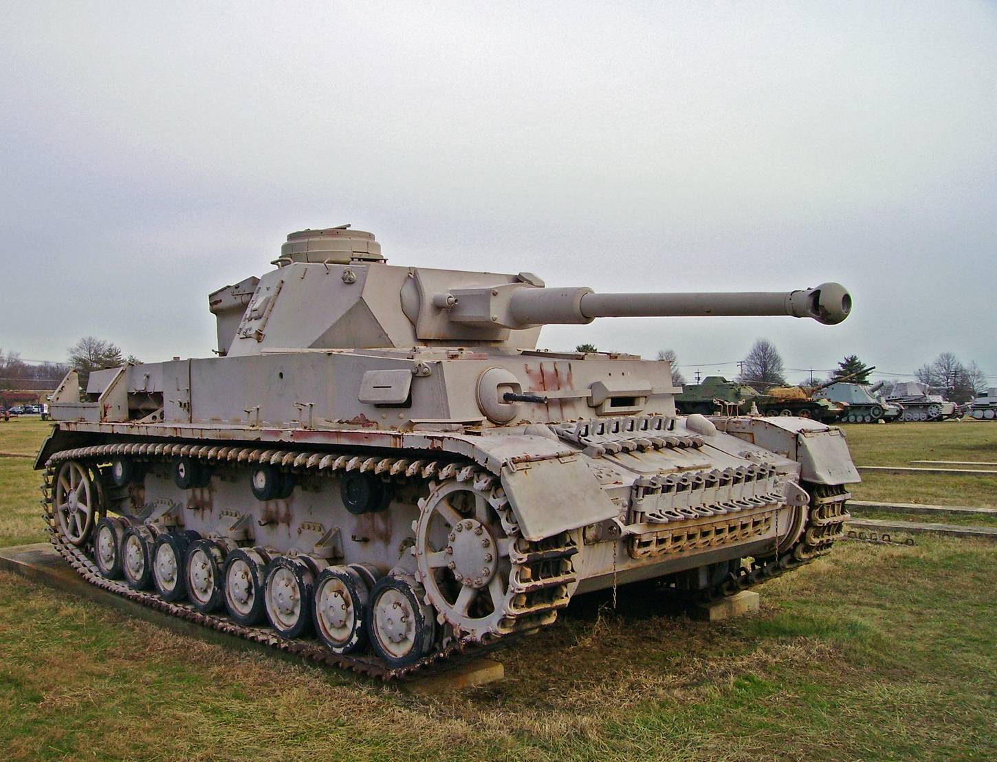 Средний немецкий танк Тигр Panzerkampfwagen IV. История и подробное описание