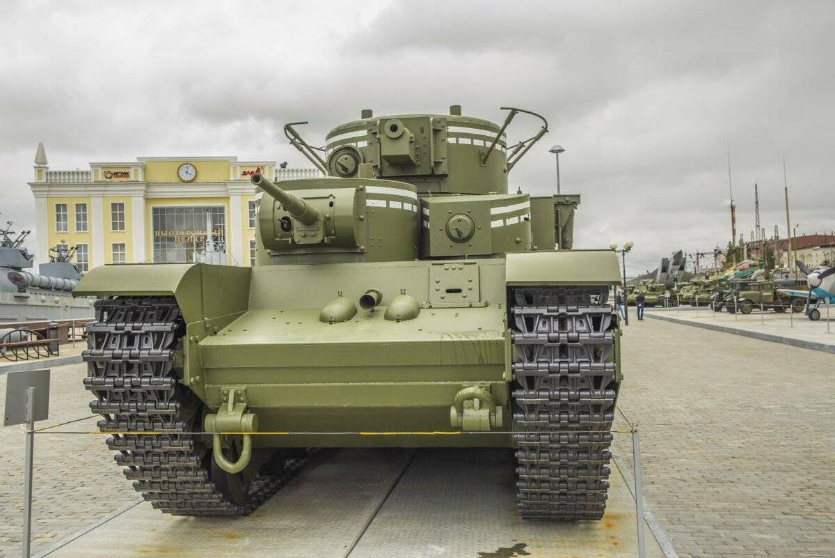 «парадная» машина красной армии или советский танк т-35