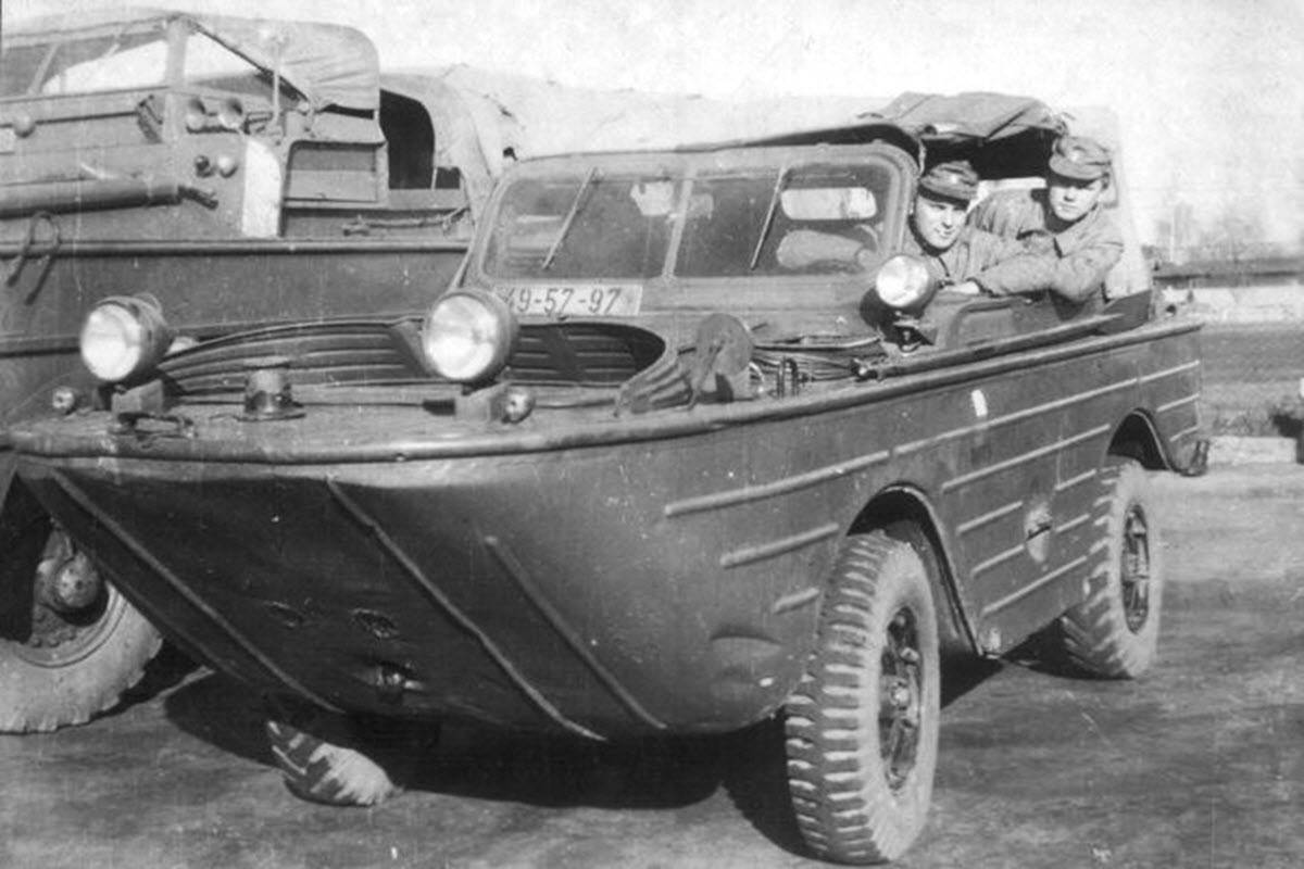 Газ-46 – самая известная амфибия советской армии - warways - 11 марта - 43593759728 - медиаплатформа миртесен