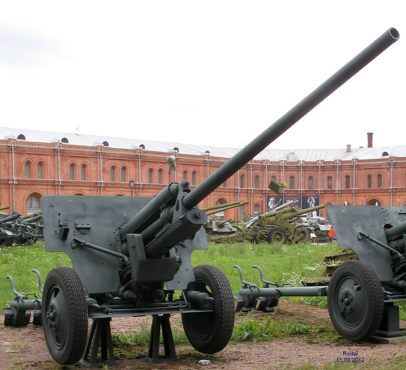 Рассказы об оружии. 57-мм противотанковая пушка зис-2